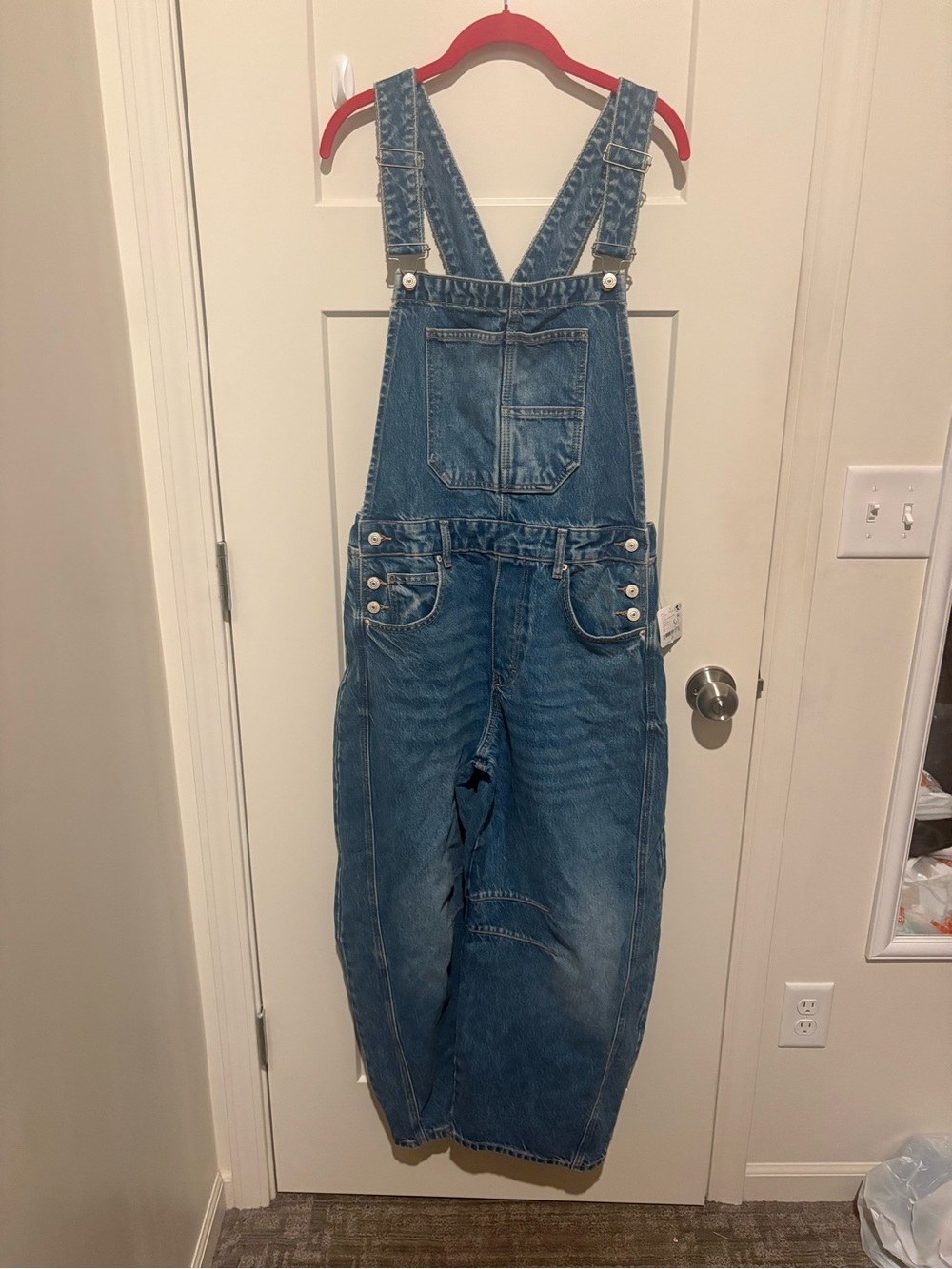 Free People We The Free Good Luck Barrel Overalls Medium Ultra Light Beam NWT - Picture 3 of 6